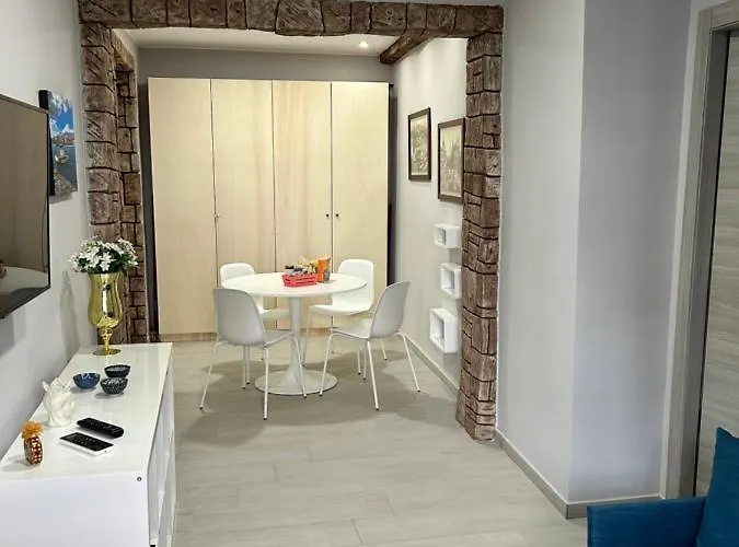 Апартаменты San Julian House Катания