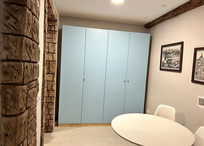 San Julian House Катания